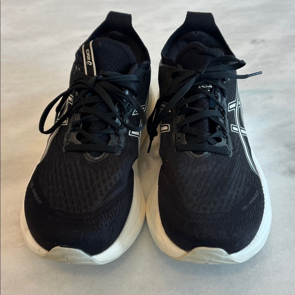 Asics Gel Nimbus 27 1011B958 Black White Running Shoes Men's 11 - Picture 2 of 10